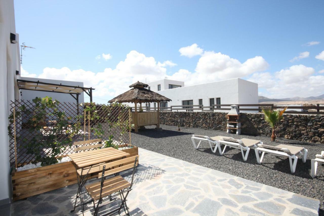 Maar House Lajares Hotel Exterior photo